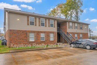 Building Photo - 119 Mace Ln