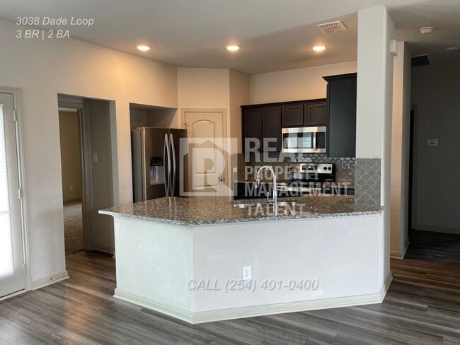 Building Photo - Coming in September!!! Charming 3/2 bedroo...