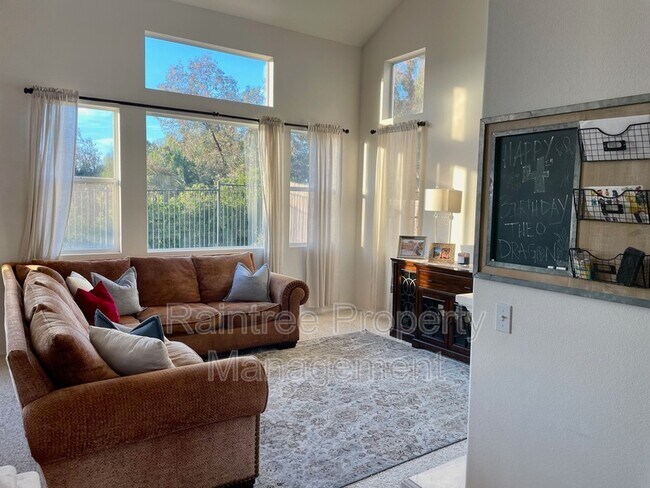 Foto del edificio - 4736 Driftwood Way