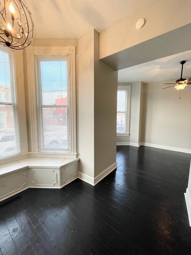 135 E 10th St Unit 1, Covington, KY 41011 Apartments in Covington, KY