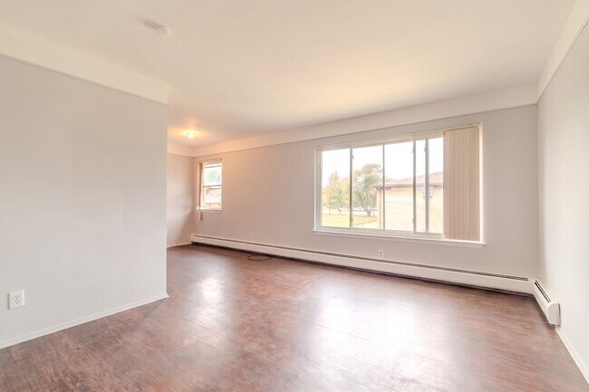 Foto del edificio - 16470 E 9 Mile Rd