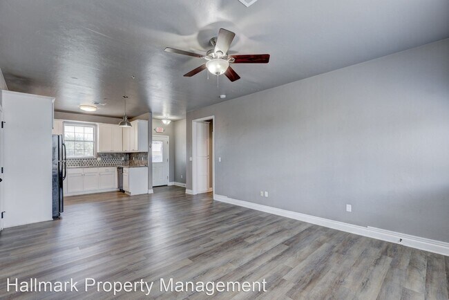 Building Photo - 2 br, 1 bath House - 8901 S. Sunnylane Rd.
