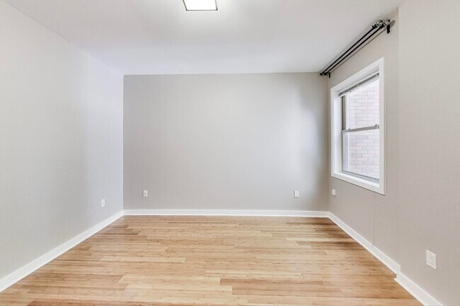 Building Photo - 3602 Rock Creek Church Rd NW