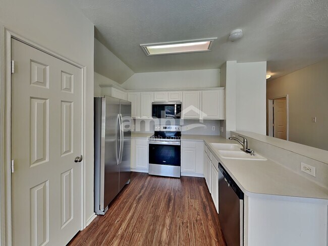 Foto del edificio - 5214 Flax Bourton St