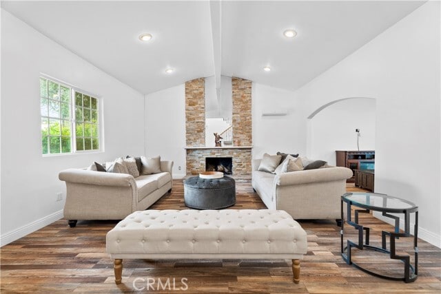 Building Photo - 8440 Gloria Ave