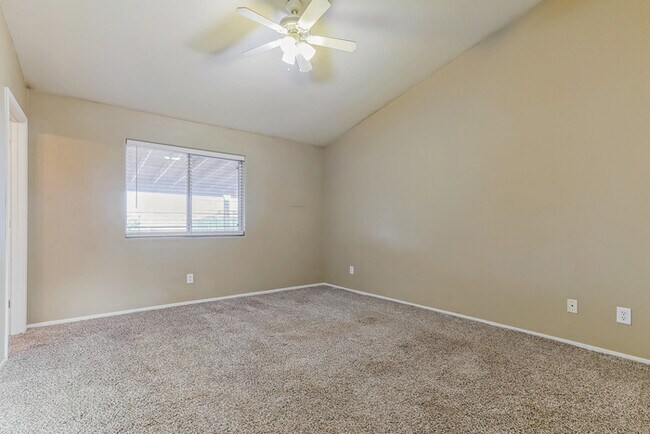 Building Photo - 3550 N Zapotec Ave