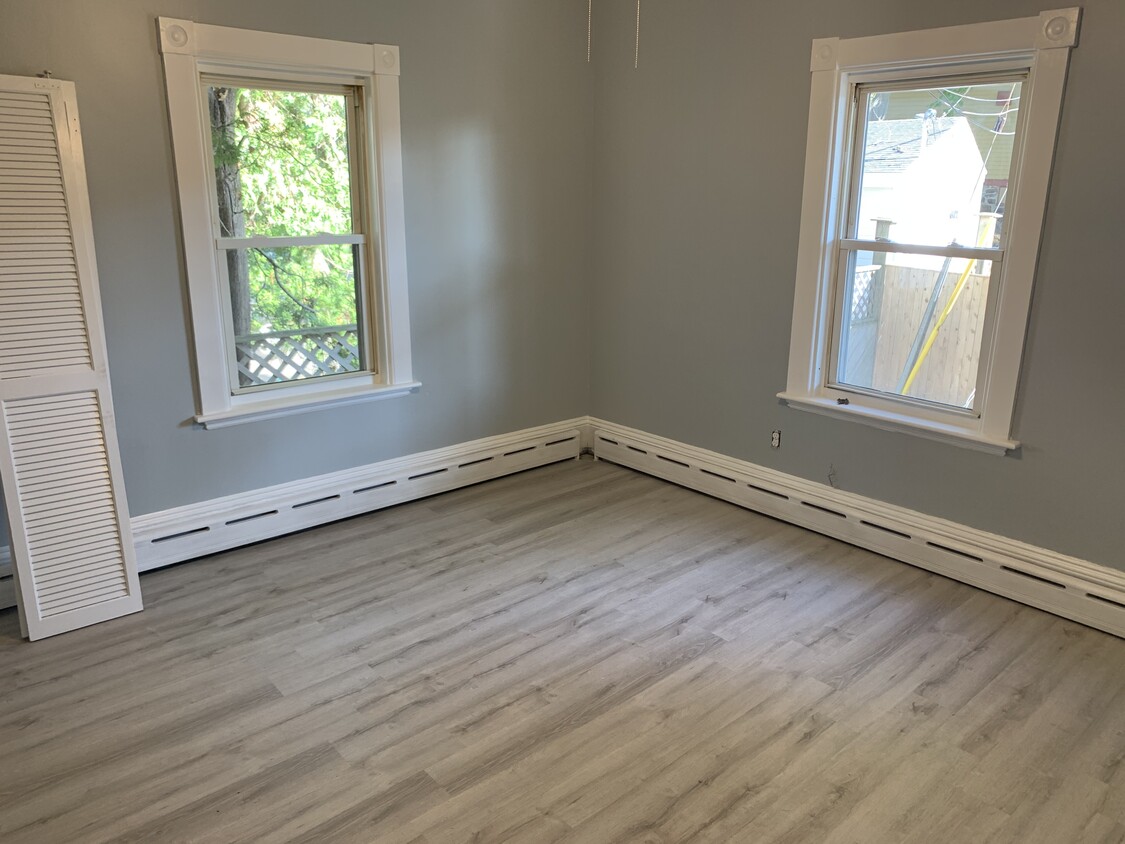 Bed Room - 21 Vestry St