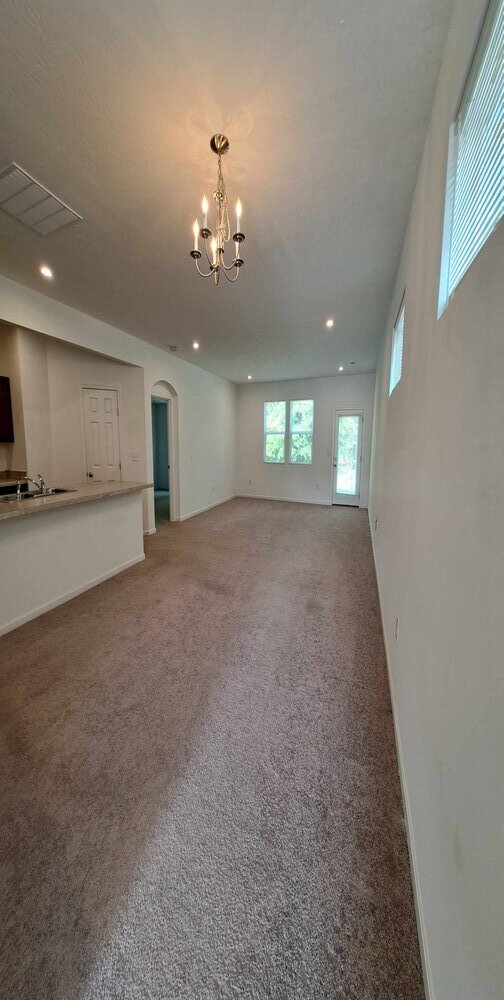 Foto del edificio - 5831 Parkview Ln