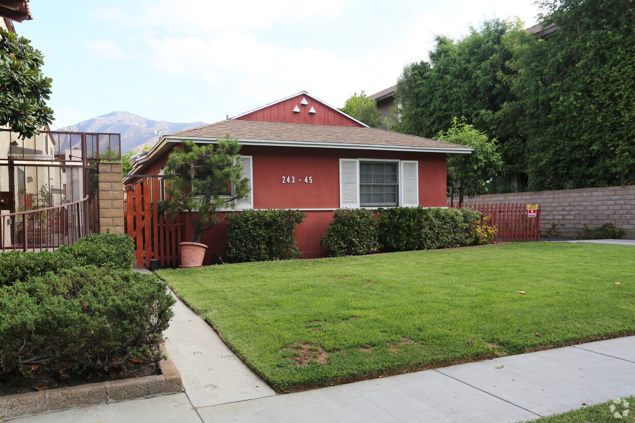 243245 W Dryden St, Glendale, CA 91202 Apartments in Glendale, CA