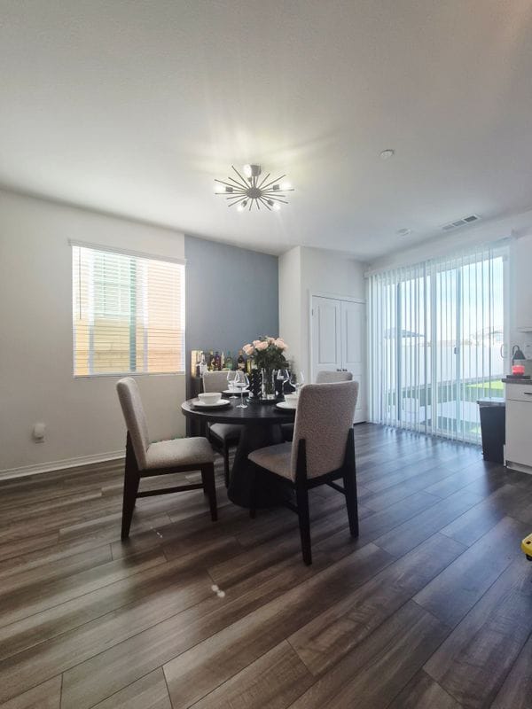 Foto del edificio - 30436 Adrift Ln