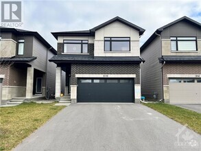 Building Photo - 1039 Hydrangea Ave