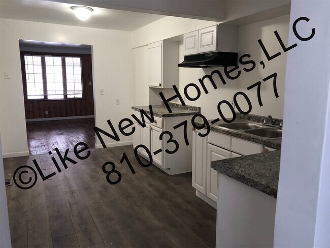 Foto del edificio - 3702 Whitney Ave