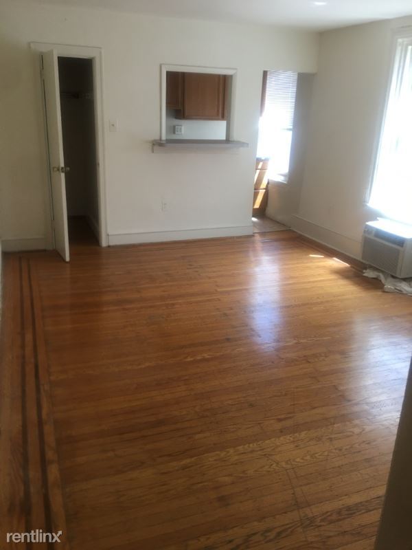 Primary Photo - 1309 Spruce St