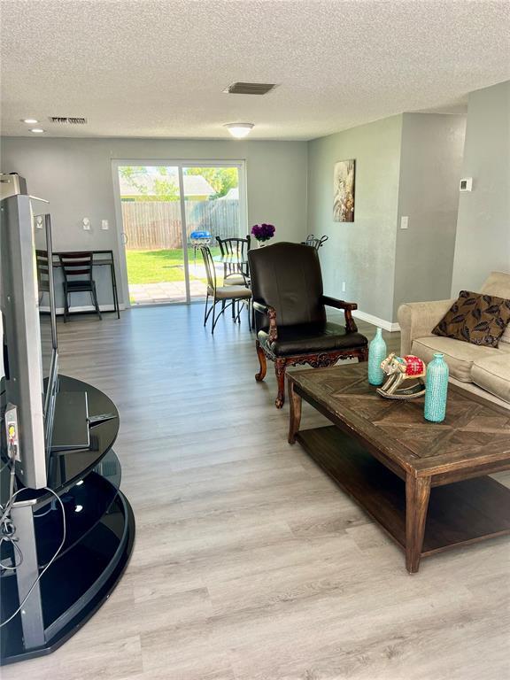 Foto del edificio - 3405 Wilson Dr