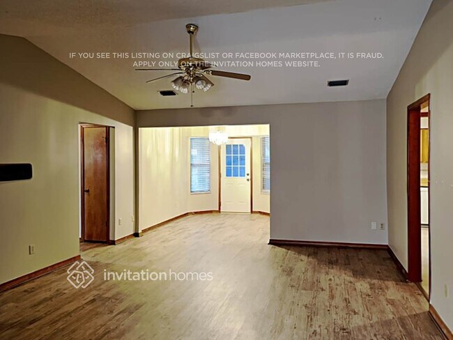 Foto del edificio - 10669 Parliament Pl