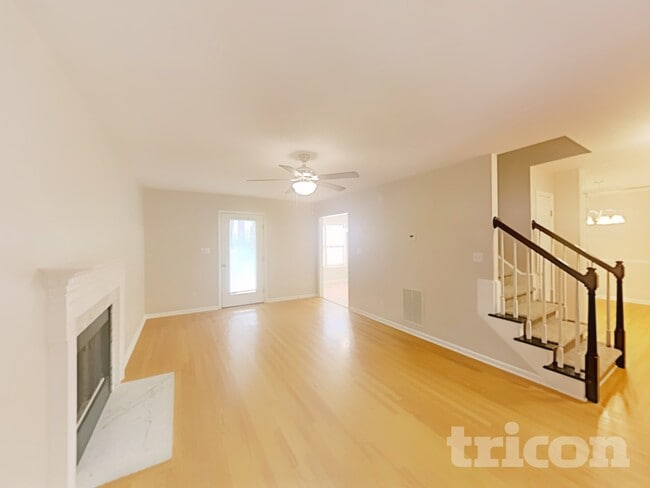 Building Photo - 120 Hocutt Dr