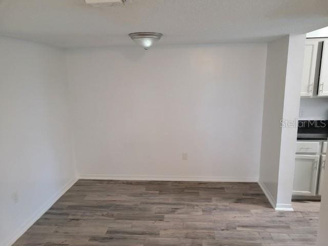 Building Photo - 196 Riverbend Dr