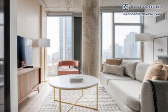 Building Photo - 311 W Illinois St