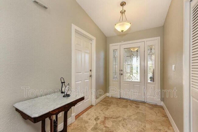 Building Photo - 9117 Promontory Way