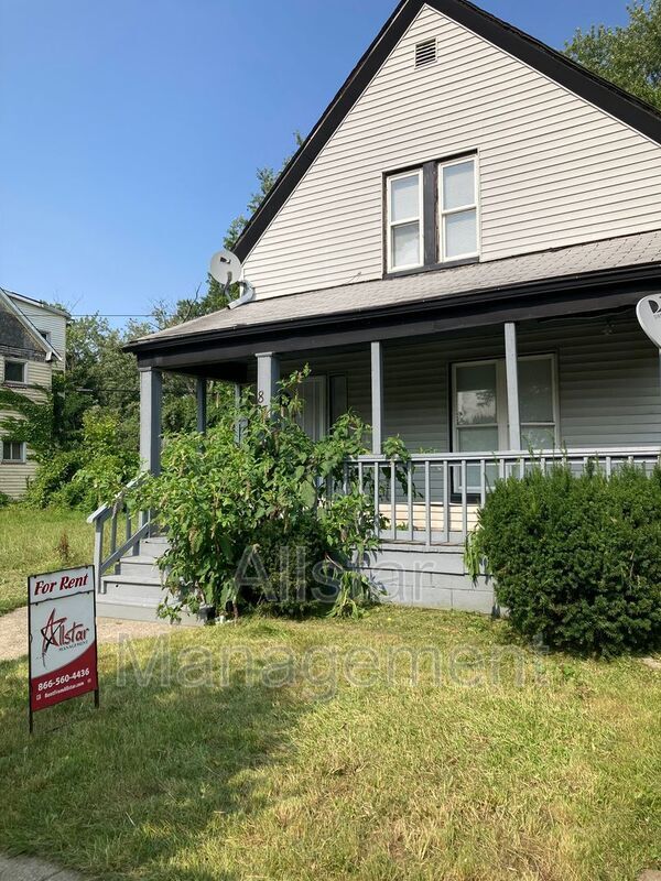 Primary Photo - 875 E 154th St