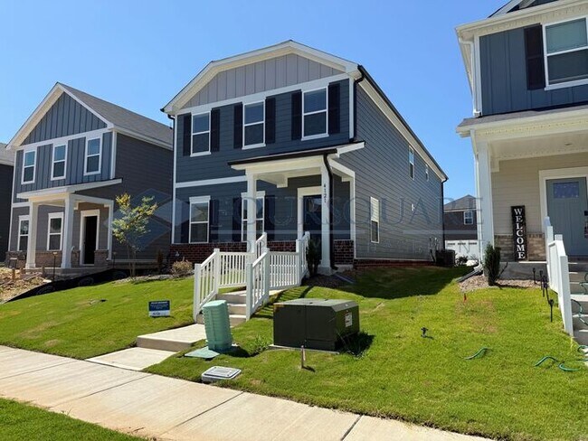 Foto del edificio - Beautiful new construction home in Wendell, ideally located just minutes from Downtown Wendell, W...