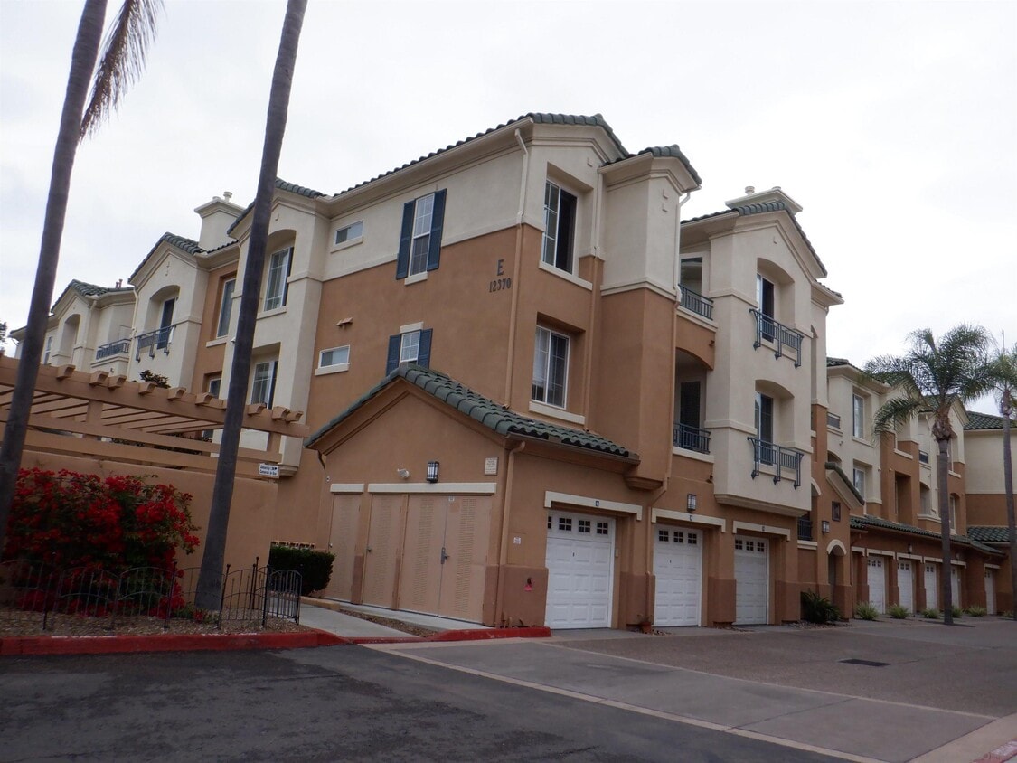 12370 Carmel Country Rd Unit 306, San Diego, CA 92130 Condo for Rent