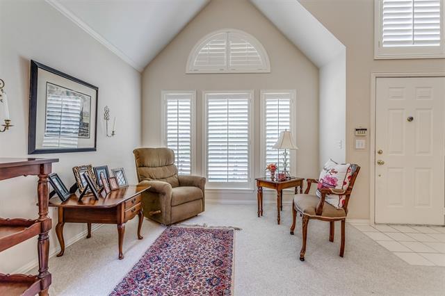 Foto del edificio - 4033 Lamorna Dr