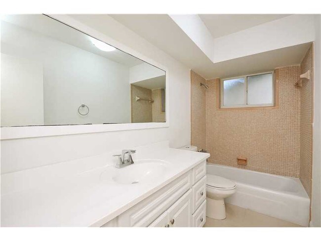Foto del edificio - 4221 Thomas St