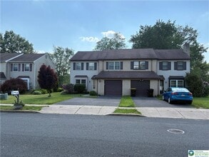 Building Photo - 167 Sunshine Dr