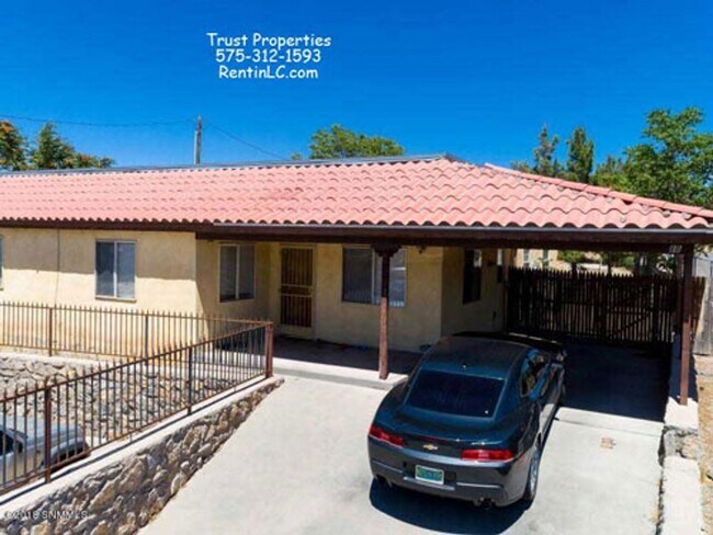 Building Photo - Branson, 1345 E