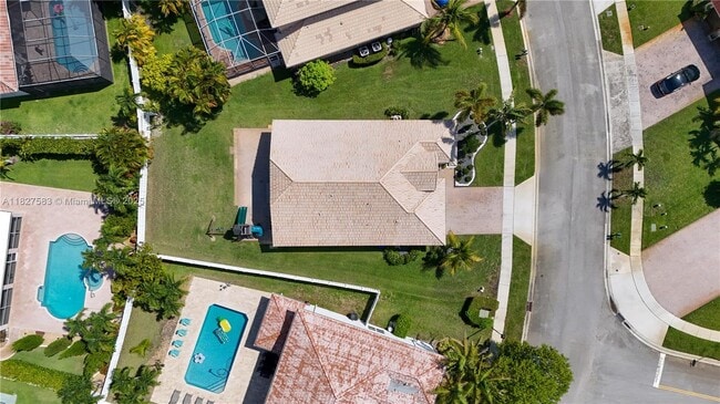 Foto del edificio - 649 SW 168th Way