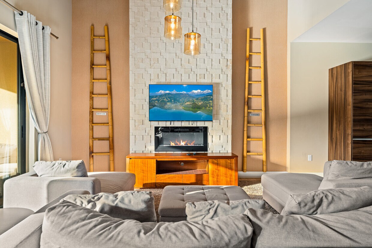 Foto principal - 7515 Brooklyn Dr