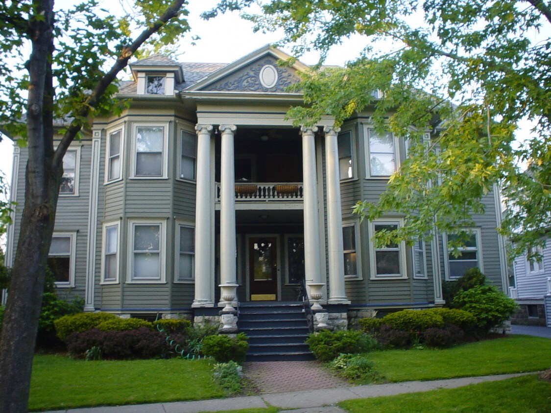 53 Huntington Ave, Buffalo, NY 14214 Apartments in Buffalo, NY