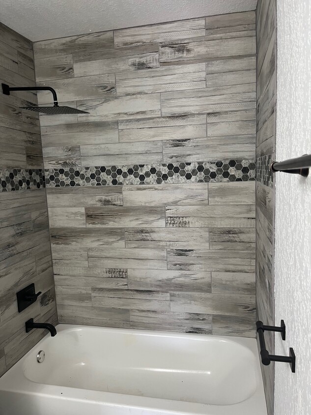 Photo - 4001 Yellowstone Blvd (Houston, TX)