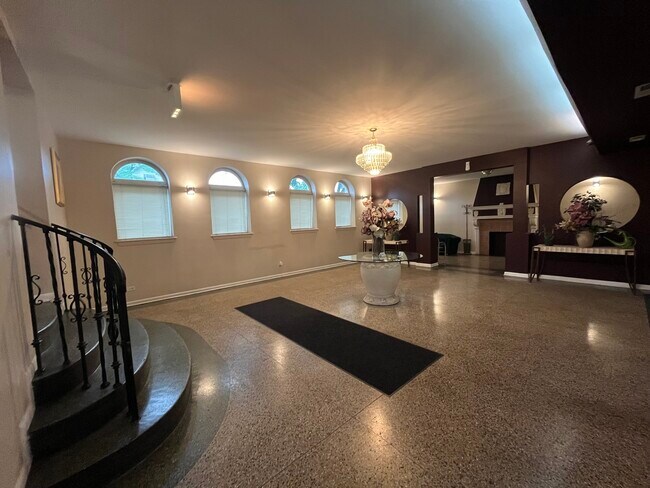 Foto del edificio - 7000 S East End Ave