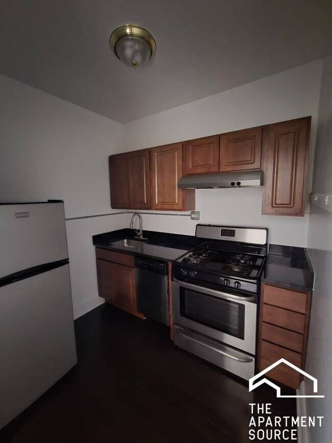 Foto del edificio - 1333 W Birchwood Ave