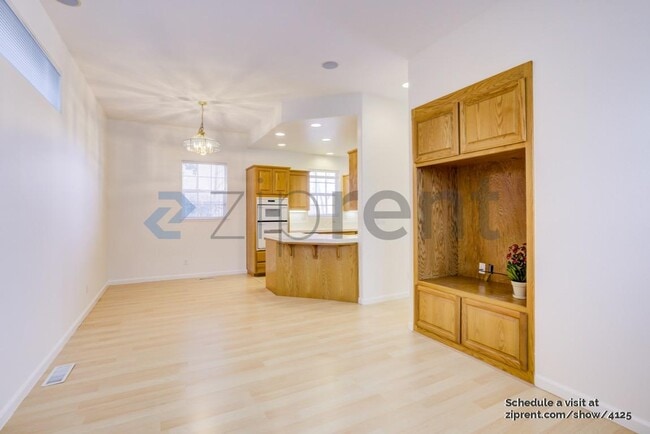 Building Photo - 50 Buena Vista Rd