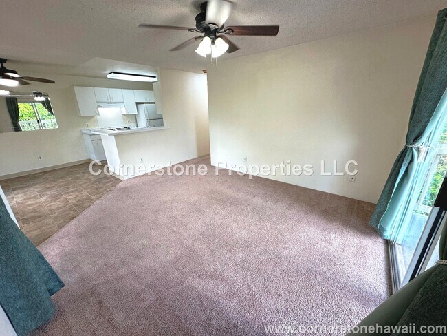 Building Photo - 94-638-533 Lumiaina St