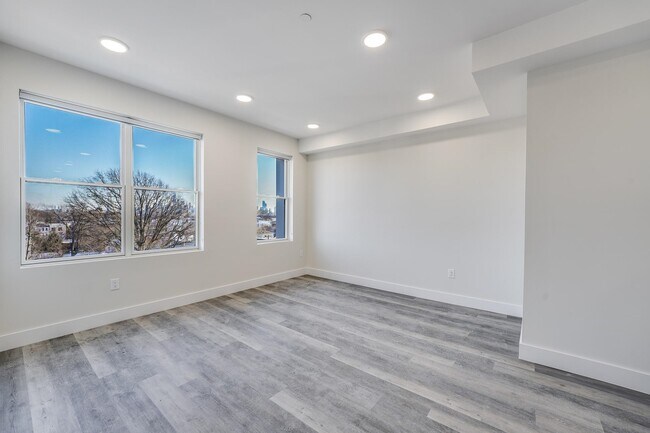 Foto del edificio - 3443 John F. Kennedy Blvd