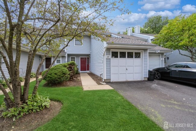 Foto del edificio - 57 Woodmere Dr