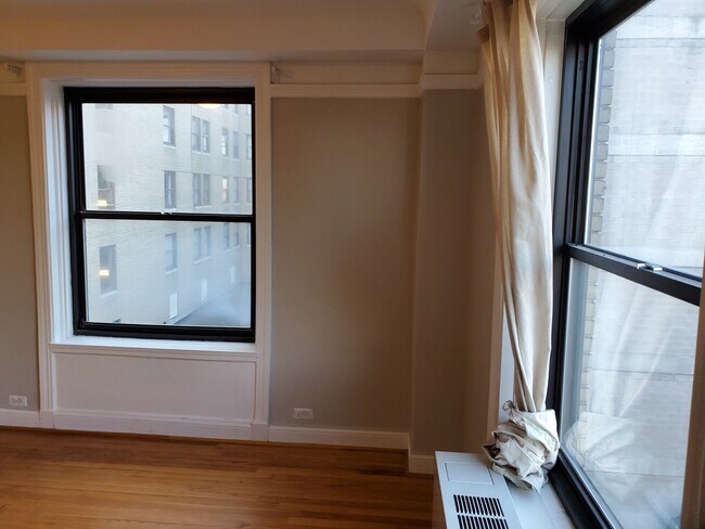 Foto del edificio - 15 E Kirby St