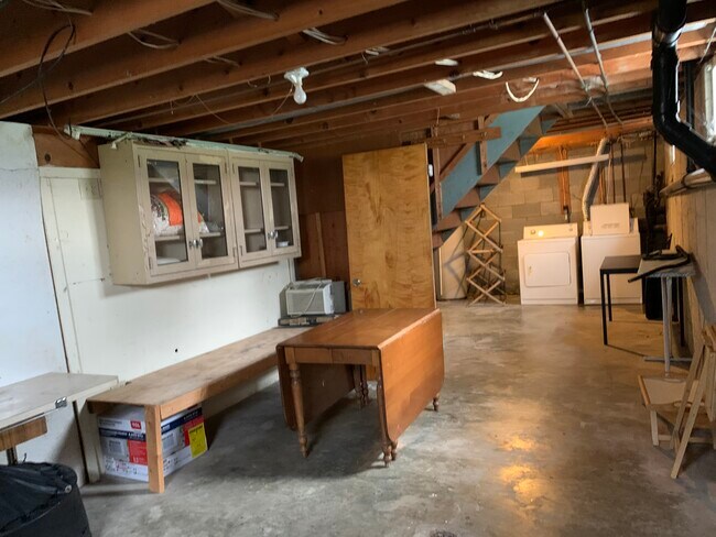 Large storage area and laundry - 16 Hickory Dr