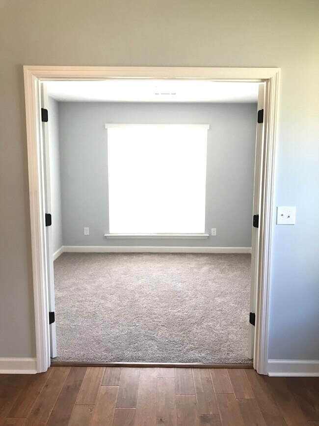 Foto del edificio - 6058 Clifford St