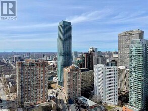 Building Photo - 3 Gloucester St