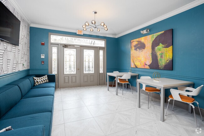 Study Room - Windsor Hall Apartments