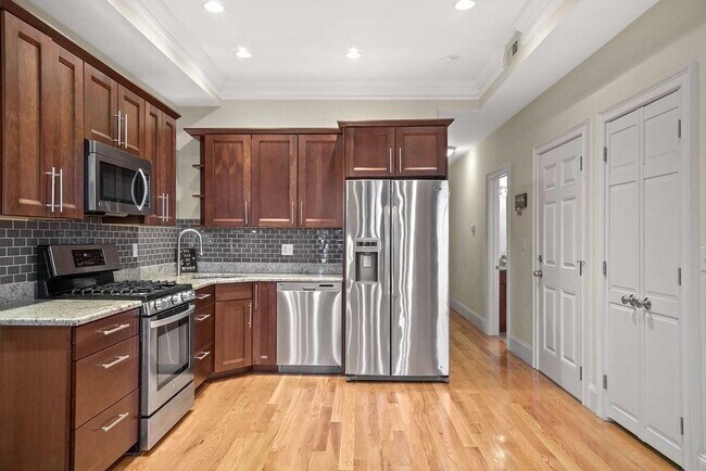 Foto del edificio - 502 Sumner St