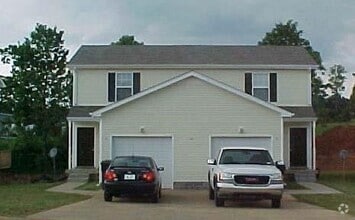 Building Photo - 255 Senator Dr