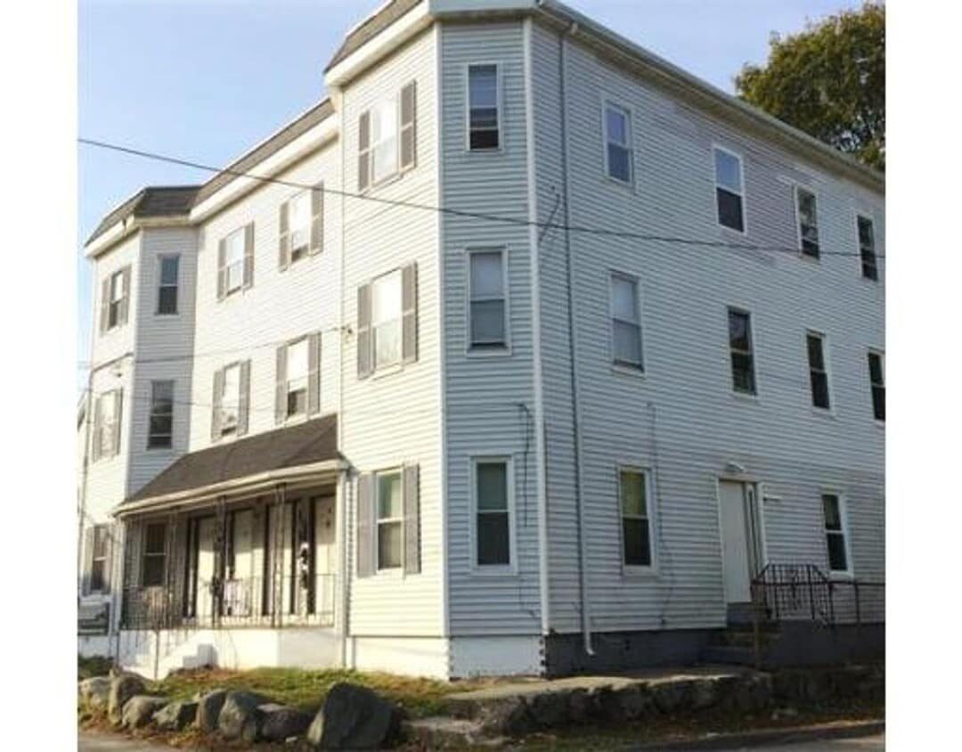 Primary Photo - 12 Baxendale Ave