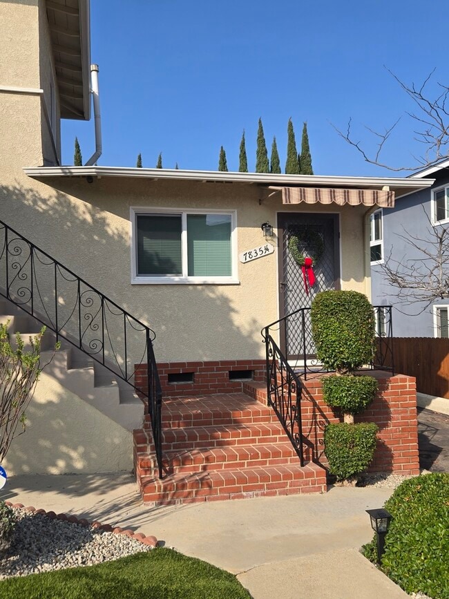 Here's the Unit - 7835 1/4 Flight Ave