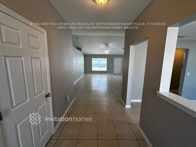 Foto del edificio - 3177 Fort Socrum Village Blvd